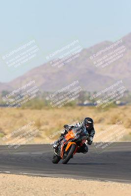 media/Apr-13-2025-Race Pace (Sun) [[7918213ab8]]/Vested/1-Turn 16 Exit (10am)/